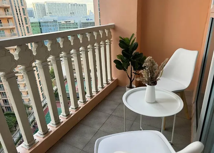 Cozy Near Naia & Bgc * Manila