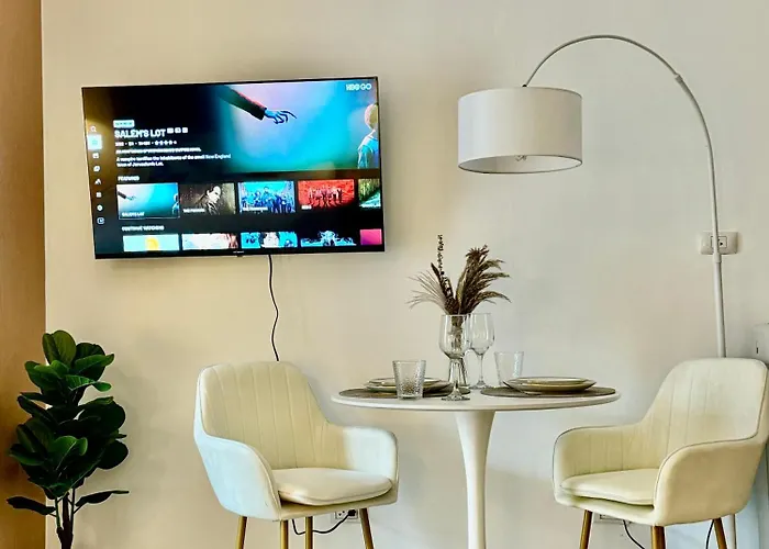 Cozy Near Naia & Bgc * Manila